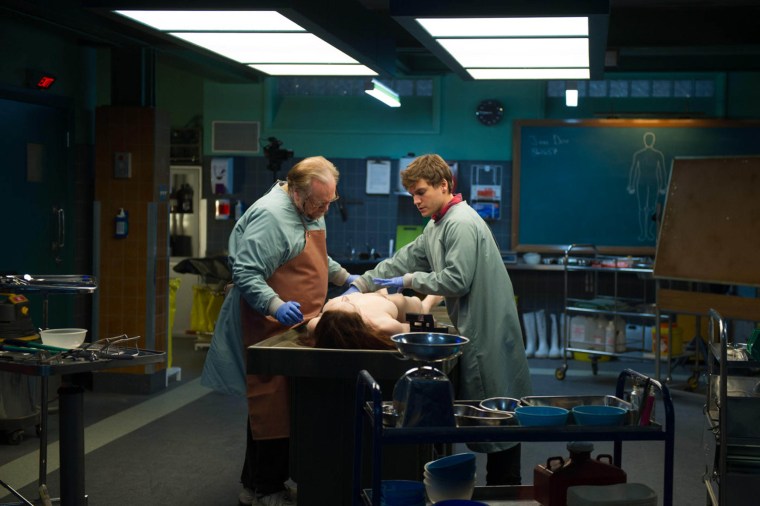 Emile Hirsch in The Autopsy of Jane Doe, 2016.