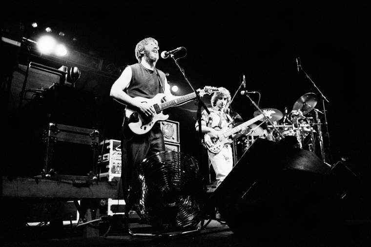 Image: Trey Anastasio and Mike Gordon, members of Phish, perform in New York in 1992.