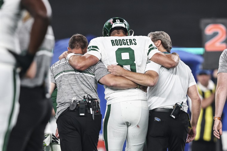 Aaron Rodgers injury during NY Jets vs. Buffalo Bills game at MetLife  Stadium