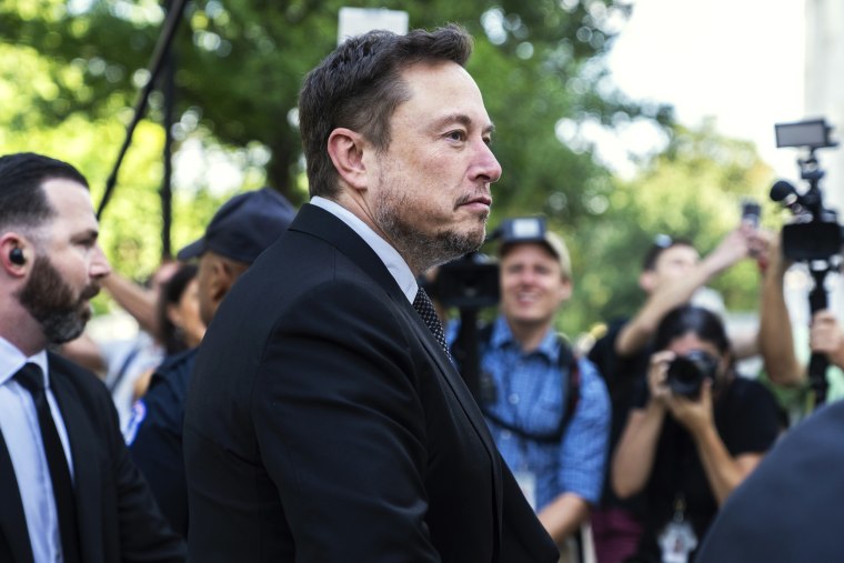 Elon Musk arrives for the Inaugural AI Insight Forum