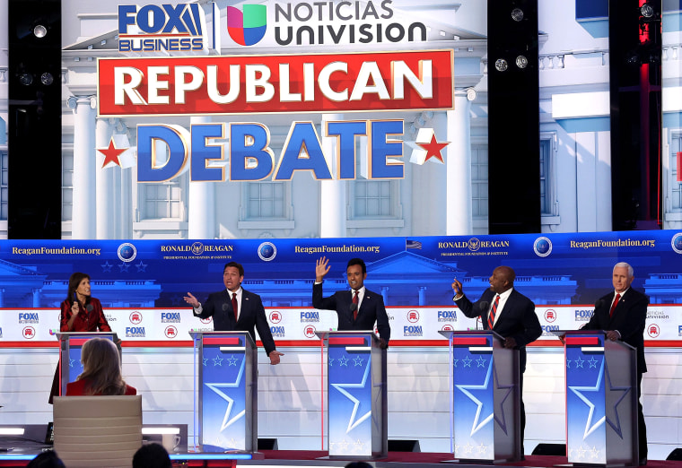 Image: Republican presidential candidates spart on the debate stage in California on Wednesday night.