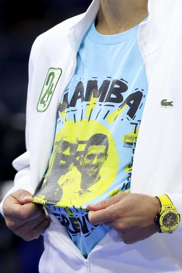 Djokovic Honors Kobe Bryant With 'Mamba Forever' Shirt - The New York Times