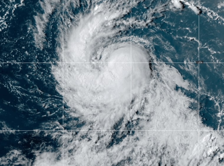 Foto de satélite del huracán Lee el miércoles 6 de septiembre de 2023.