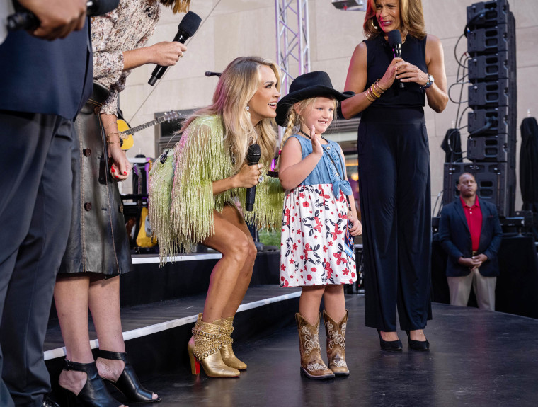 Watch Carrie Underwood's TODAY Show Concert