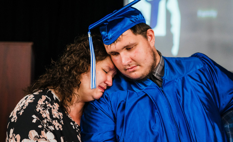 Student graduates 2 years early for dying dad.