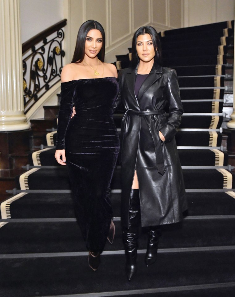 What Kim And Kourtney Kardashian's Feud Gets Right About About Sister ...