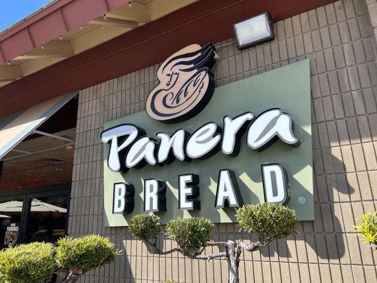 Sign on facade at Panera Bread in Walnut Creek, California, March 7, 2022. Photo courtesy Sftm.