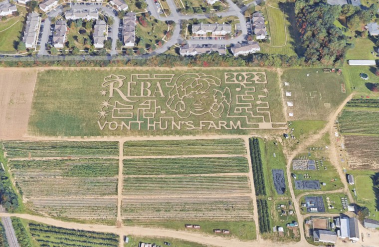 Reba McEntire Corn Maze Coming to New Jersey Farms