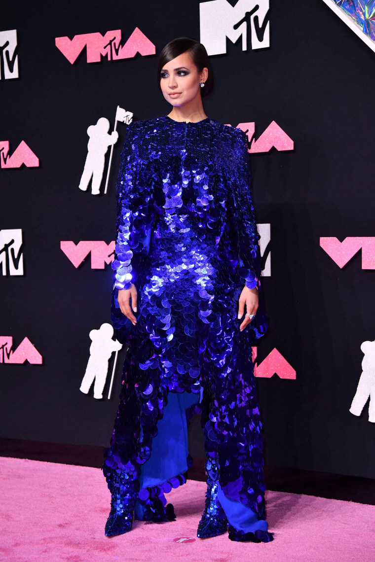 Mtv awards hot sale fashion