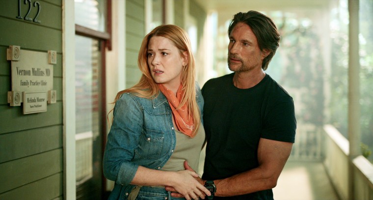 Alexandra Breckenridge as Mel Monroe and Martin Henderson as Jack Sheridan in "Virgin River."