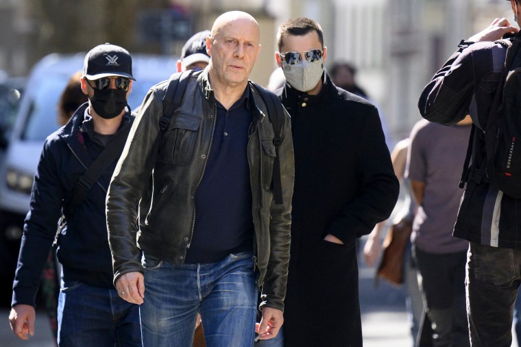 French-Swiss far-right writer Alain Soral, left, arrives at the courthouse for his appeal trial for homophobia against a journalist, in Lausanne, Switzerland, Wednesday, September 27, 2023. The court ruled that Swiss-French essayist Alain Soral must spend 60-day in prison over a case of discrimination, defamation and incitation to hatred for deriding a newspaper journalist as a “fat lesbian.”