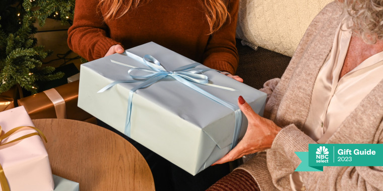 24 best gifts for her this holiday - Gift ideas for women