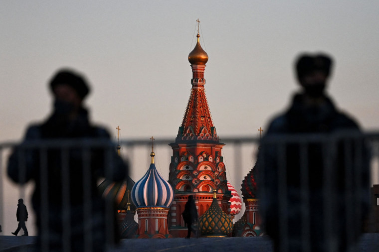 ‘Attention — remain calm’: Russia tests public warning system.
