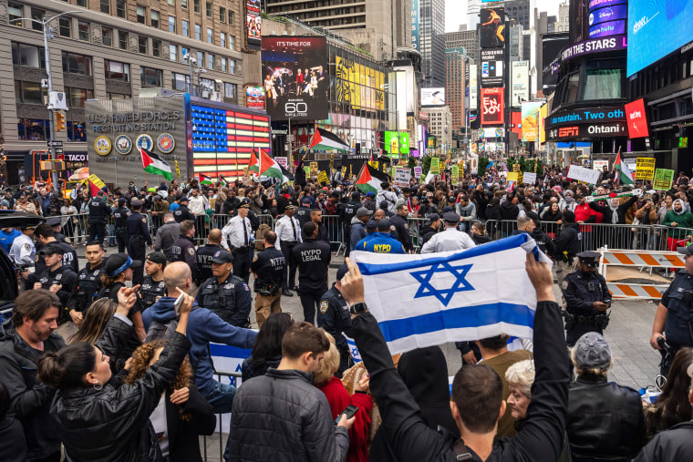 Image: BESTPIX - Pro-Palestinian Rally Times Square, Israel israeli flag