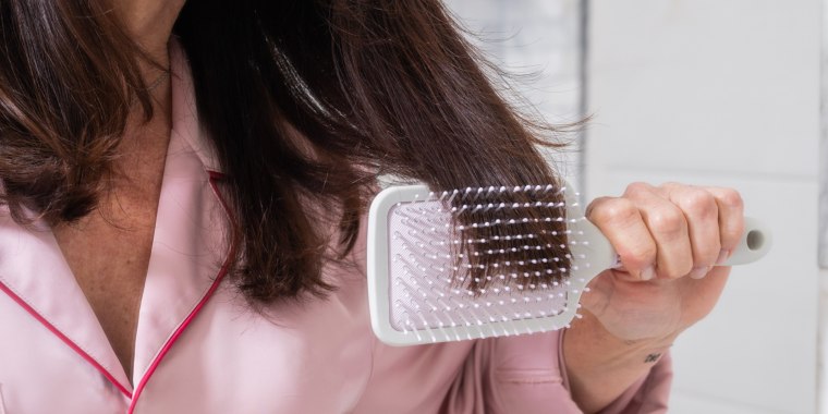 Stylists and colorists agree that combs can be helpful for detangling and styling curls, while brushes are ideal for smoothing.