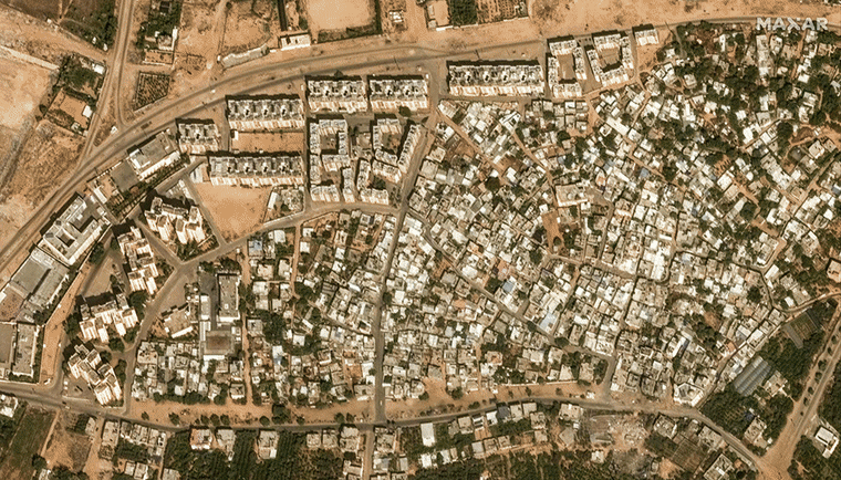 A slideshow of images shows the a neighborhood in Gaza before and after its destruction.