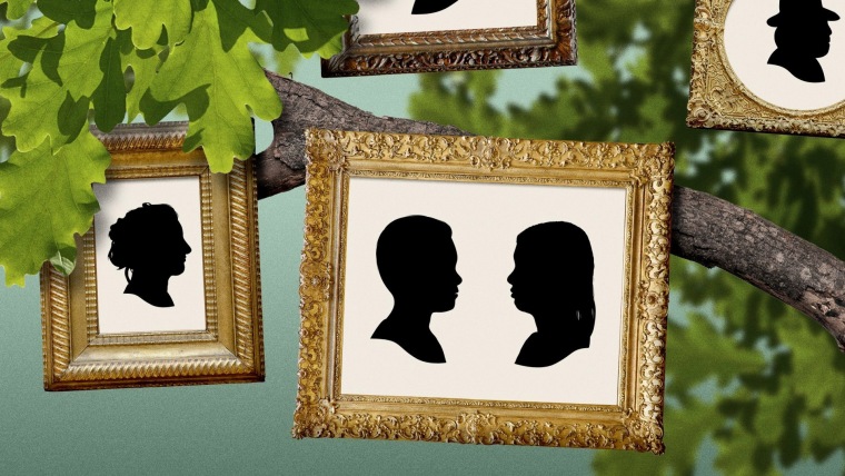 Ilustración de las ramas de un árbol de las que cuelgan retratos, en representación del árbol familiar