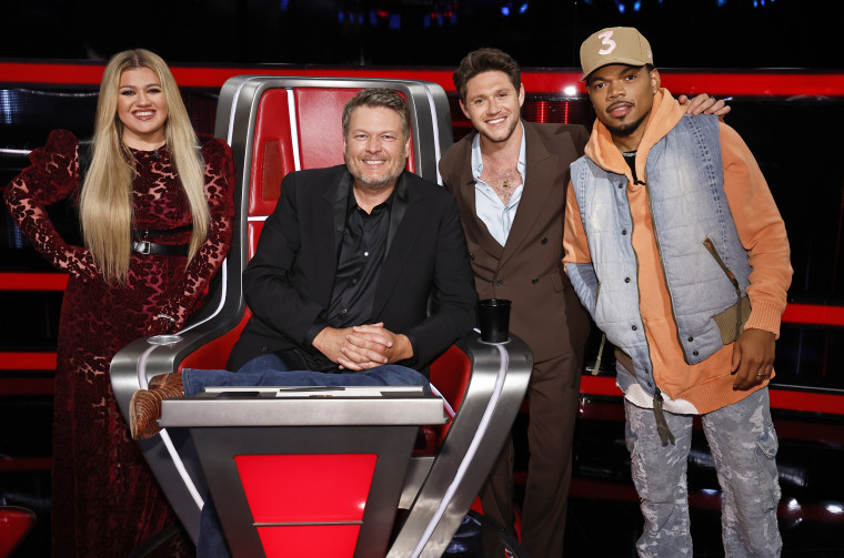 Kelly Clarkson, Blake Shelton, Niall Horan, and Chance The Rapper on "The Voice."