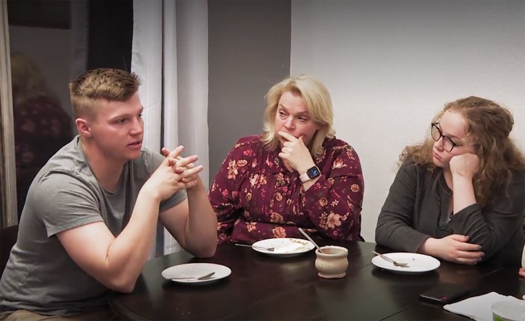 Grab from 'Sister Wives' recap of episode 9.