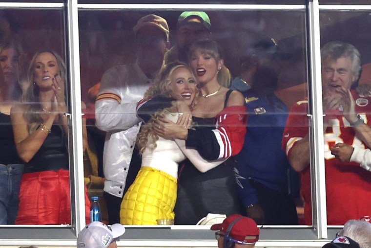 Taylor Swift cheers on Kansas City Chiefs in New Jersey with other celebs