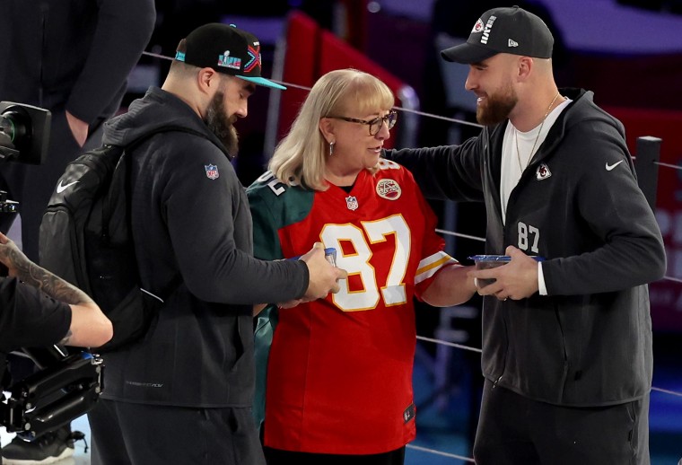 Travis and Jason Kelce family tree: Meet supermom Donna, dad Ed