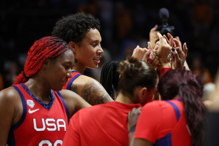 Fans roar for Brittney Griner before Team USA routs Lady Vols in exhibition
