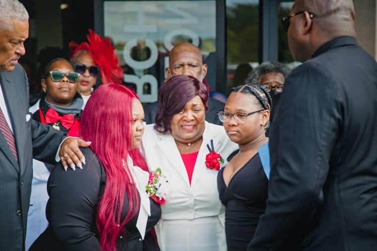 Photo: Dexter Wade's funeral with Rev. Al Sharpton 