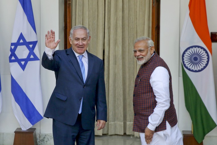India's Prime Minister Narendra Mod and Israeli Prime Minister Benjamin Netanyahu arrive for a meeting in New Delhi in 2018.