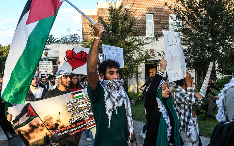 University of Central Florida students rally in support of Palestine