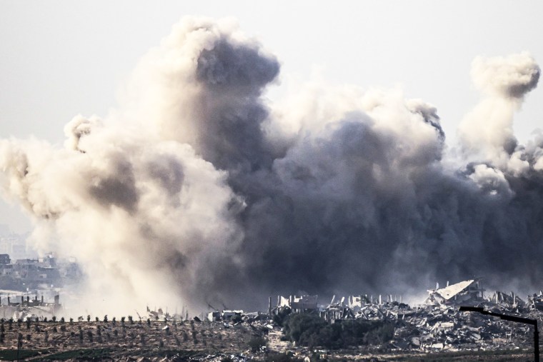 Israel reanuda los ataques a Gaza tras el fin de la tregua con Hamas ...
