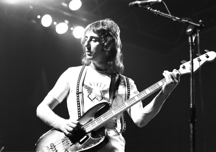 Denny Laine performs live on stage with Wings at Ahoy in Rotterdam, Netherlands on March 25, 1976.