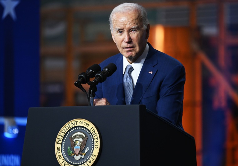 Biden invites Ukrainian President Zelenskyy to the White House on Tuesday