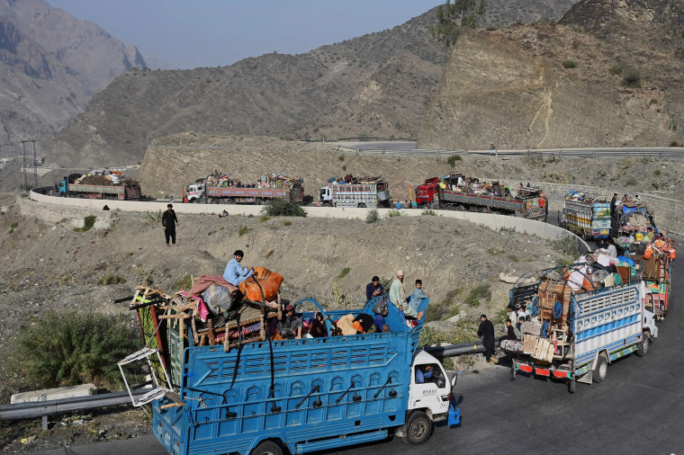 Afghanistan Pakistan Border Refugees