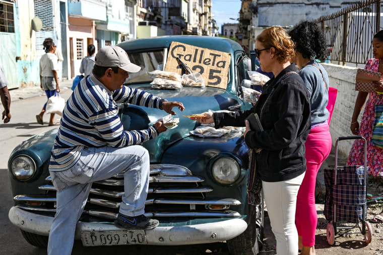 5 Tips to Navigate Currency in Cuba in 2024
