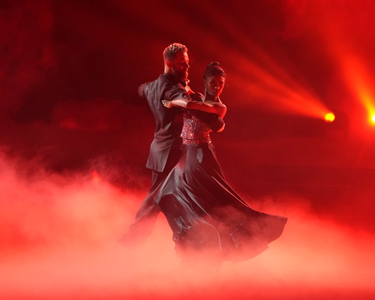 Charity Lawson during the "DWTS" Season 32 finale.