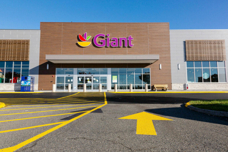 giant food stores near me        <h3 class=
