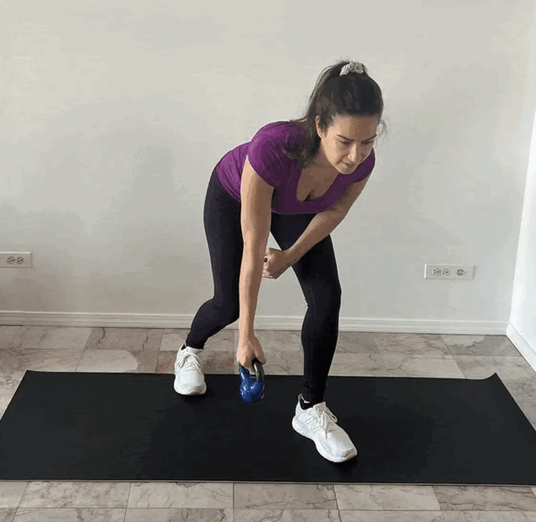 kettlebell exercises staggered stance row