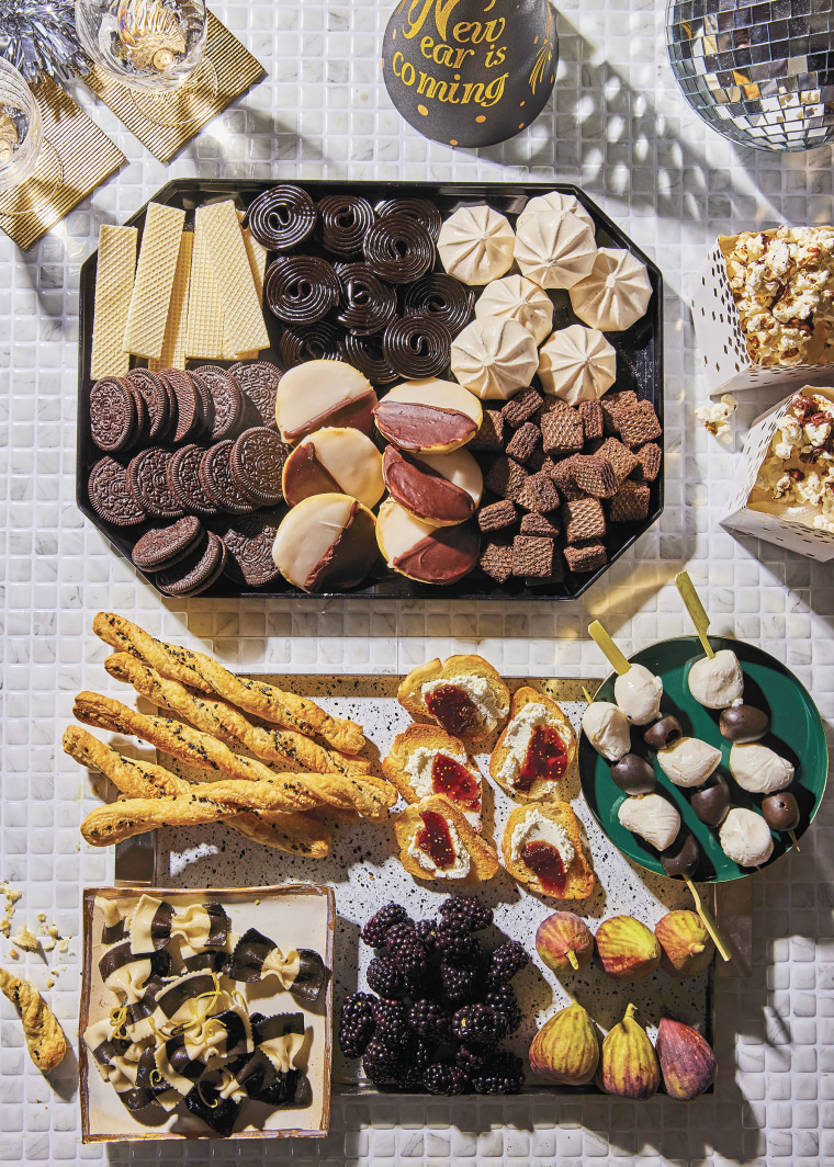 A snack tray worthy of your New Year’s Eve party.