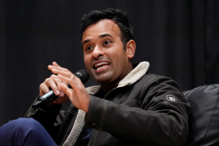 Vivek Ramaswamy completes double tour of every Iowa county