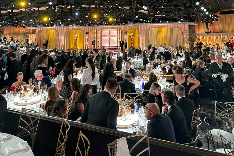 Image the seating area inside the Golden Globes.