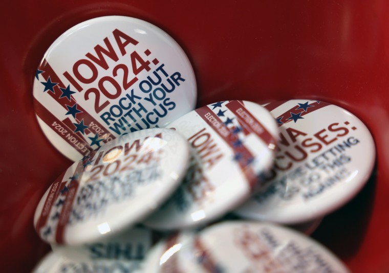 Iowa Prepares For State's Caucuses, As Large Snowstorms Hit The State