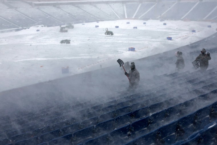 Buffalo Bills put out call for shoveling help for rematch with Kansas