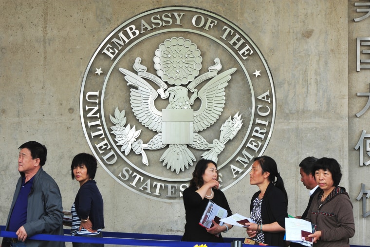 visa applications queue line US Embassy in Beijing