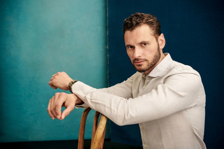 Actor Adan Canto Dies At 42 From Appendiceal Cancer