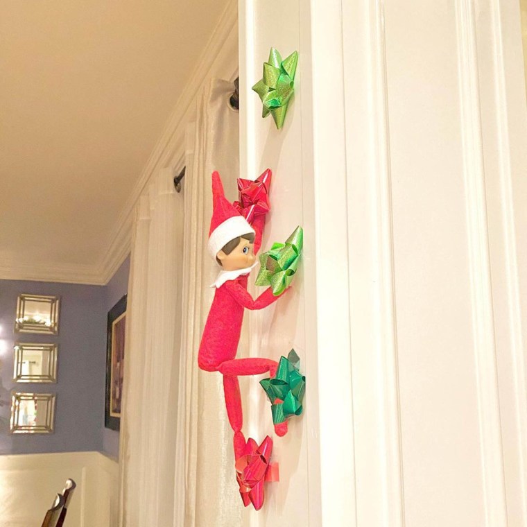 20 Elf On The Shelf Christmas Eve Ideas For His Grand Finale