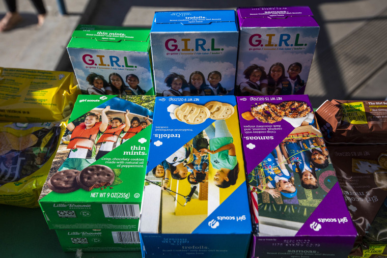 S'more and Samoa Girl Scout Cookies in Greater Los Angeles