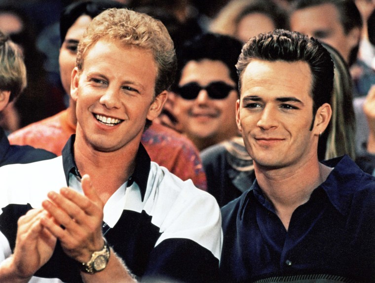 Luke Perry and Ian Ziering in "Beverly Hills, 90210." (1990)