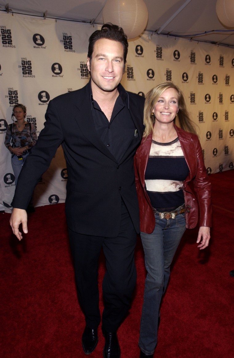 The couple at the VH1 Big In 2002 Awards at the Olympic Stadium on Dec. 4, 2002 in Los Angeles.