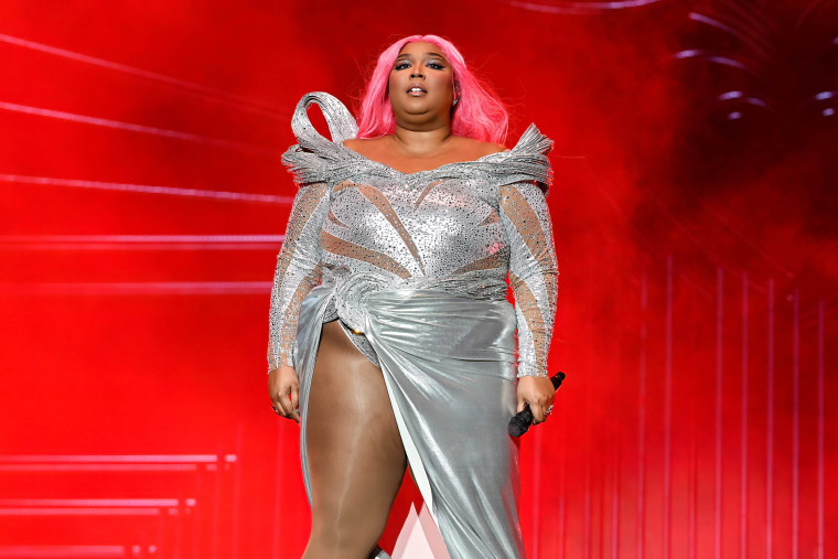 Lizzo sexual harassment case to proceed after judge denies request to throw  out lawsuit