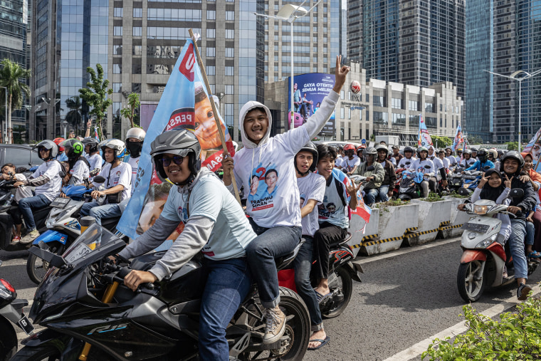 Image: Indonesia Votes In Presidential Elections